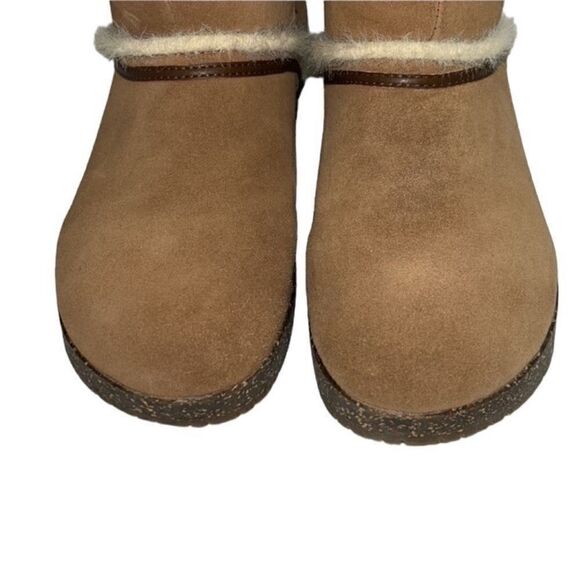 Earth Tan Leather Boots(Size 8.5M) - Picture 9 of 12